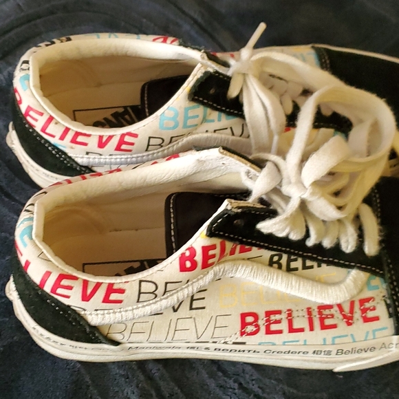 Vans womans 8.5 yellow black red and blue - Picture 2 of 4